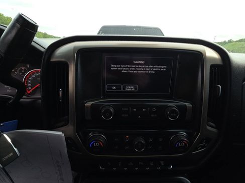 Used 2015 GMC Sierra 3500 Denali w/ Duramax Plus Package AWD/4WD image 10
