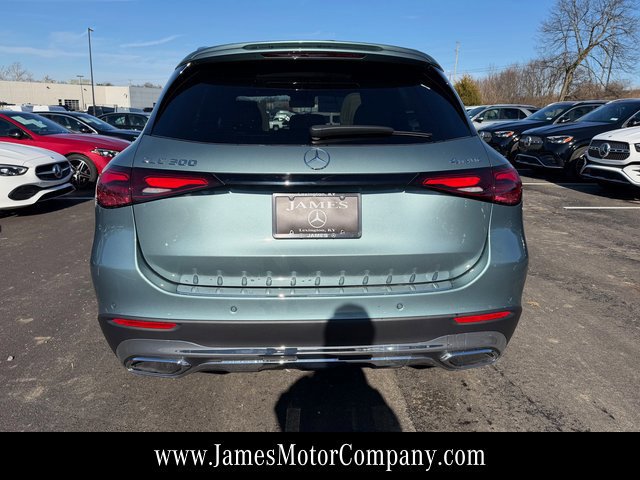 Used 2026 Mercedes-Benz GLC 300 4MATIC image 9
