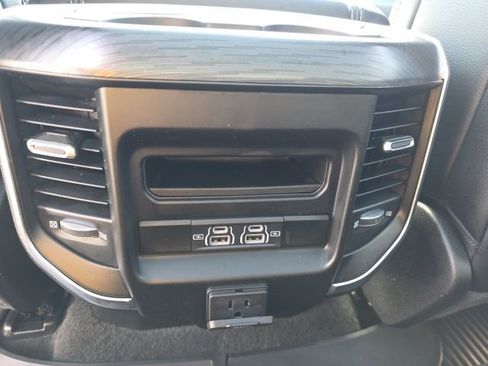 Used 2023 RAM 1500 Laramie image 16
