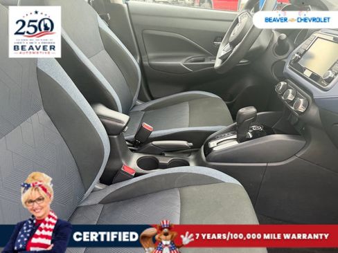 Used 2024 Nissan Versa SV FWD image 11