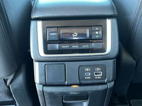 Certified 2023 Subaru Ascent Premium w/ Convenience Package AWD/4WD image 26