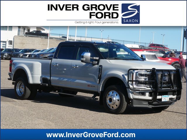 Certified 2025 Ford F450 Platinum w/ Platinum Plus Package AWD/4WD image 1