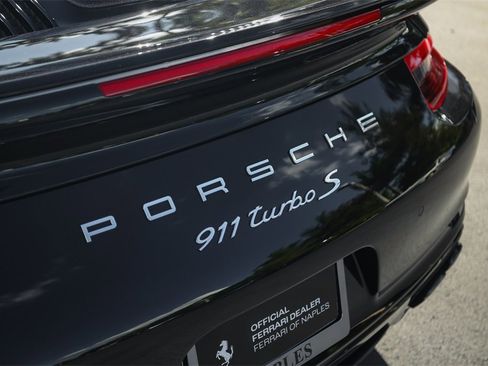 Used 2019 Porsche 911 Turbo S image 15