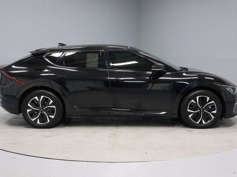 Used 2024 Kia EV6 GT-Line image 8