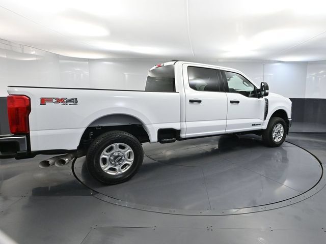 Used 2025 Ford F250 XLT w/ FX4 Off-Road Package AWD/4WD image 4