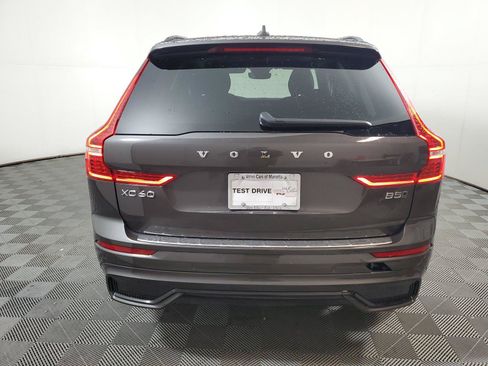 Used 2024 Volvo XC60 B5 Plus w/ Protection Package Premier AWD/4WD image 5