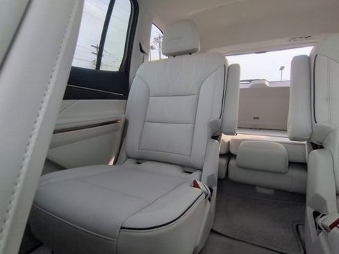 New 2026 Buick Enclave Avenir w/ Super Cruise Package image 4