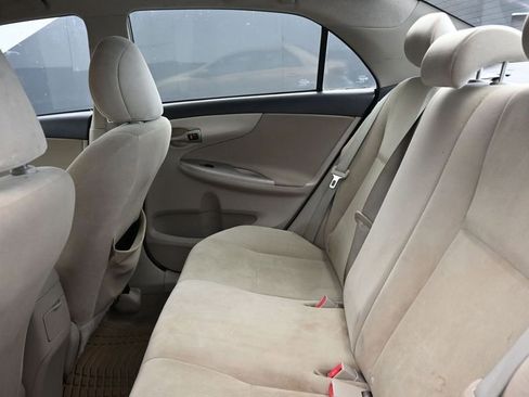 Used 2011 Toyota Corolla LE FWD image 17