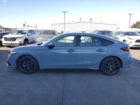 Certified 2024 Honda Civic Sport Touring image 12