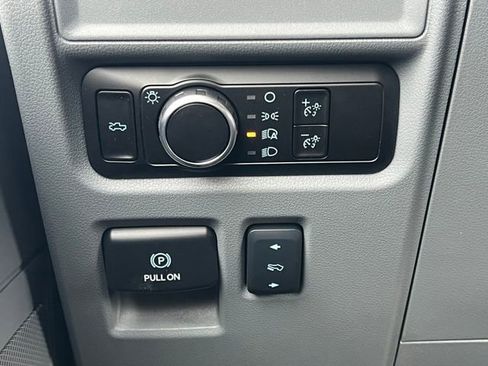 New 2025 Ford F150 Lightning XLT image 23