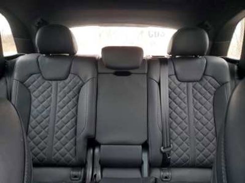 Used 2025 Audi SQ5 Premium Plus AWD/4WD image 7