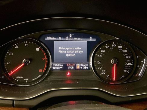 Used 2022 Audi Q5 2.0T Premium image 19