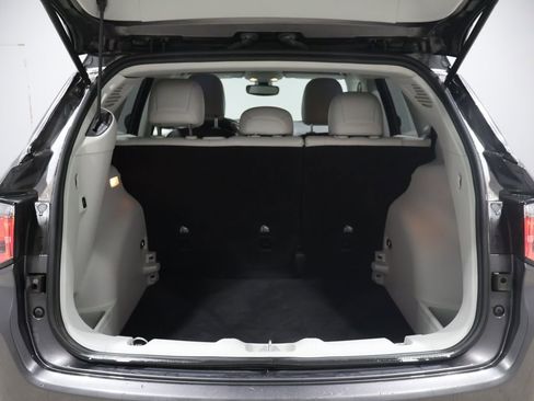 Used 2019 Jeep Compass Limited image 20