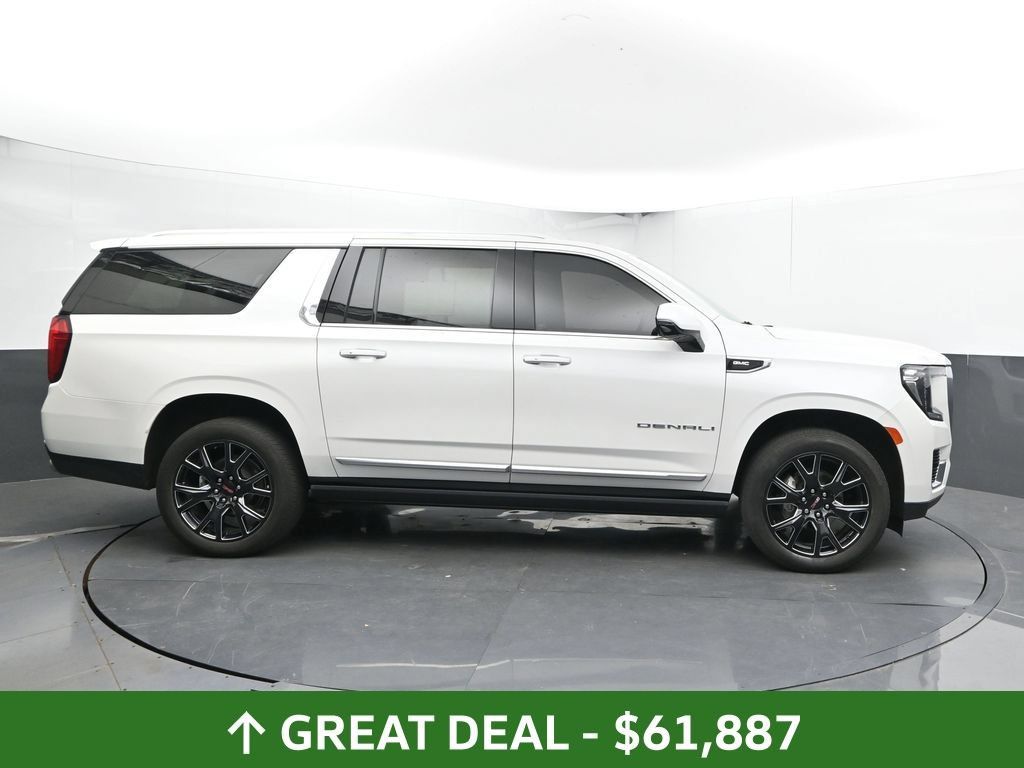 Used 2023 GMC Yukon XL Denali w/ Max Trailering Package AWD/4WD image 5