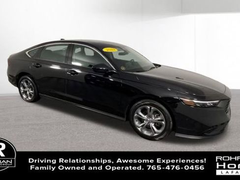 Used 2023 Honda Accord EX image 2
