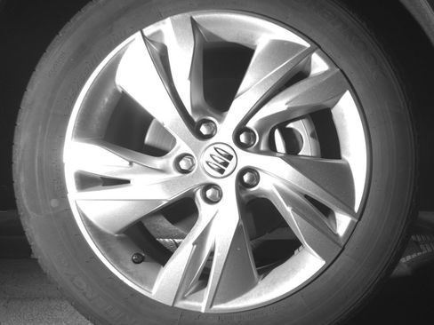 Used 2025 Buick Encore GX Preferred AWD/4WD image 13