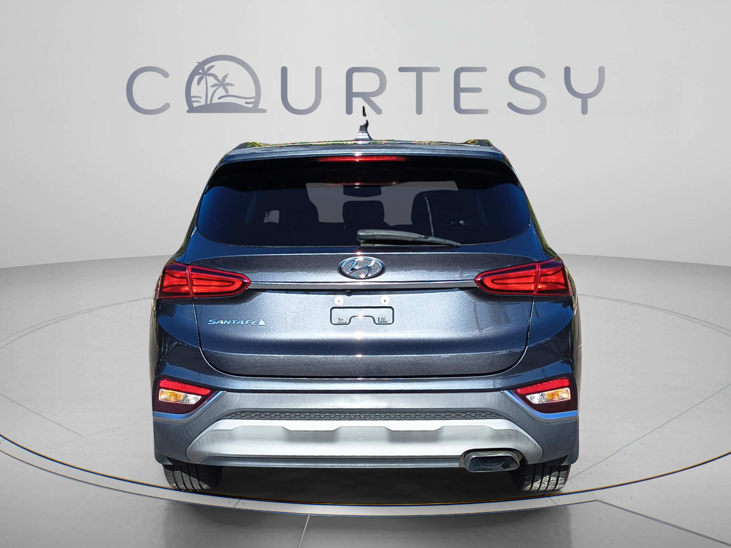 Used 2020 Hyundai Santa Fe SEL FWD image 4