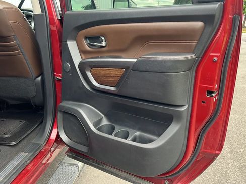 Used 2016 Nissan Titan Platinum Reserve AWD/4WD image 16