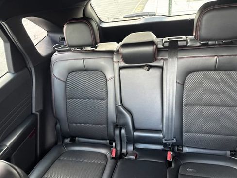 Used 2025 Ford Escape ST-Line Select AWD/4WD image 19