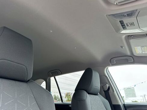 Used 2023 Toyota RAV4 XLE image 17