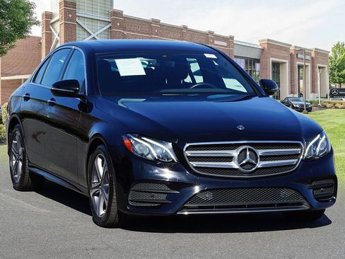 Certified 2020 Mercedes-Benz E 350 4MATIC Sedan image 3