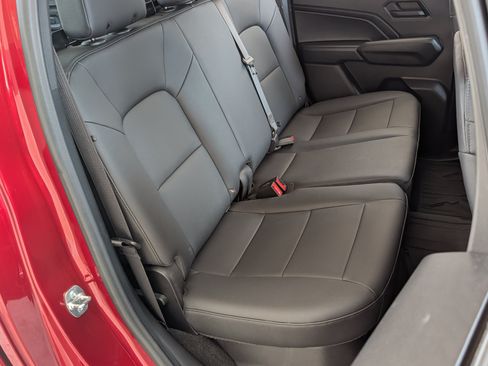 Used 2024 Chevrolet Colorado Trail Boss w/ Advanced Trailering Package AWD/4WD image 20
