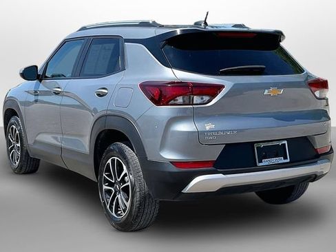 Certified 2025 Chevrolet TrailBlazer LT AWD/4WD image 12