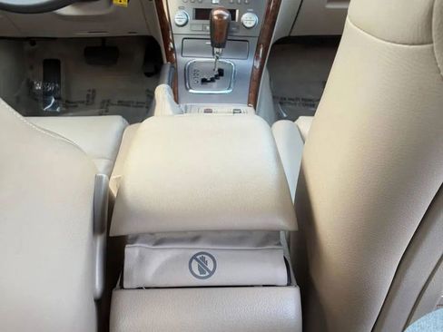 Used 2007 Subaru Legacy 2.5i Limited image 12