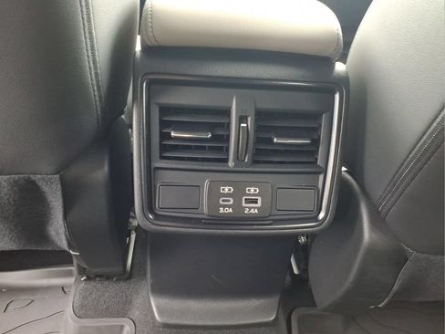 Used 2025 Subaru Forester Limited AWD/4WD image 7