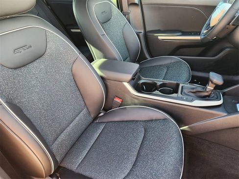 New 2025 Kia K4 GT-Line image 10