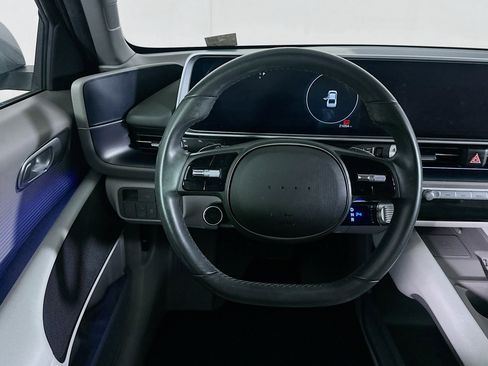 Used 2024 Hyundai Ioniq 6 SEL image 17