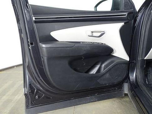 Used 2023 Hyundai Tucson SEL image 16