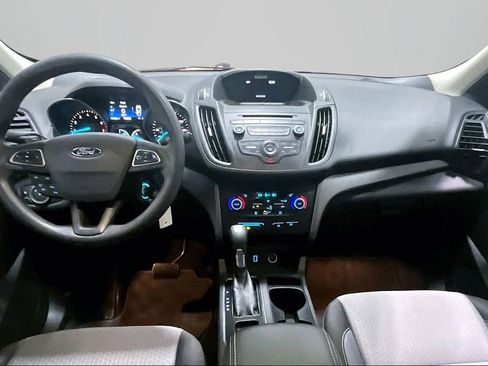 Used 2017 Ford Escape SE image 7