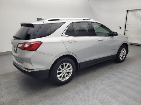 Used 2018 Chevrolet Equinox LT w/ Sun & Infotainment Package image 10
