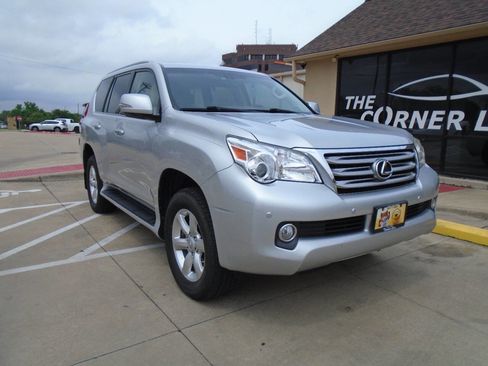 Used 2010 Lexus GX 460 image 1