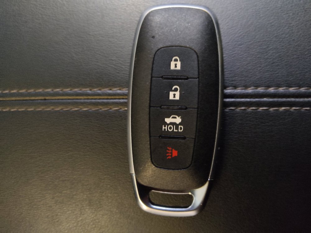 Used 2025 Nissan Sentra S FWD image 32