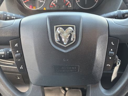 Used 2018 RAM ProMaster 2500 w/ Interior Convenience Group FWD image 23