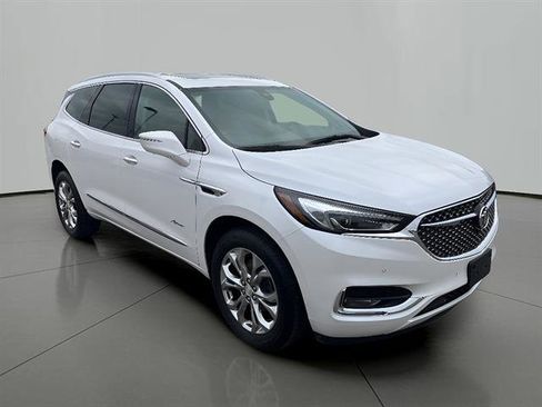 Used 2020 Buick Enclave Avenir w/ Avenir Technology Package AWD/4WD image 7