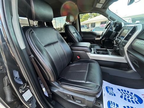 Used 2021 Ford F350 Lariat AWD/4WD image 32