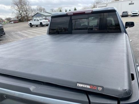 Used 2020 GMC Sierra 1500 SLT w/ SLT Premium Plus Package image 11