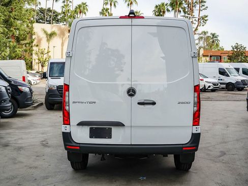 Used 2026 Mercedes-Benz Sprinter 2500 image 5