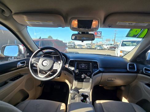 Used 2014 Jeep Grand Cherokee Laredo w/ Quick Order Package 23E image 13