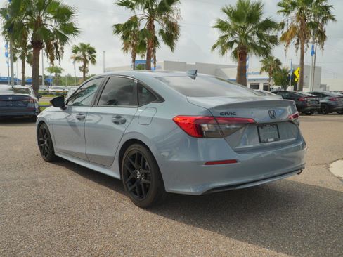 Used 2024 Honda Civic Sport image 9