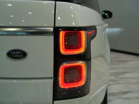 Used 2021 Land Rover Range Rover HSE AWD/4WD image 16