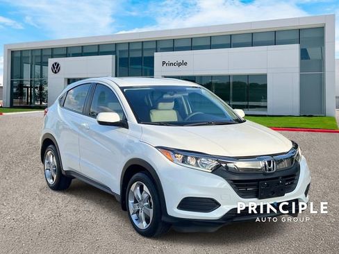 Used 2020 Honda HR-V LX image 3