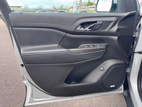 Used 2019 GMC Acadia SLT image 9