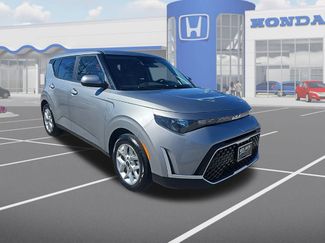 Used 2023 Kia Soul LX w/ Option Group 015 video 1