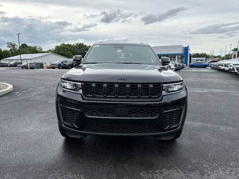 New 2026 Jeep Grand Cherokee L 4WD image 16