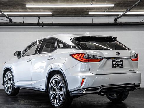 Used 2017 Lexus RX 450h AWD w/ Cold Weather Package image 3