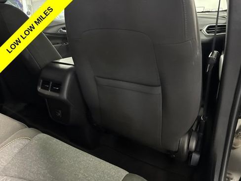 Used 2023 Chevrolet Equinox LT AWD/4WD image 38